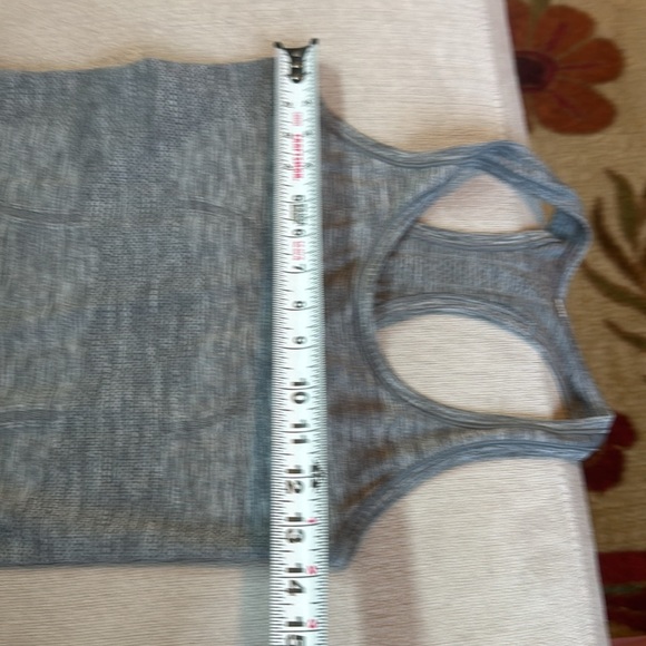 Lululemon Swiftly Tech Racerback Tank Top Slate Heather Gray Size 4 Women’s - Picture 6 of 9
